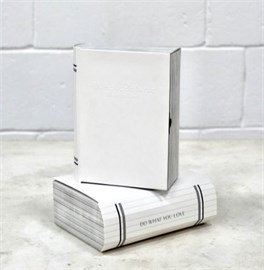 {{photo.Alt || photo.Description || 'Коробка-книга для печенья 13,5*16*7 см'}}